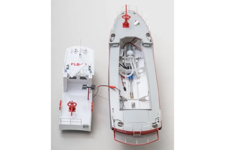 aero-naut 306600Feuerlöschboot FLB-12 Bausatz 1:20