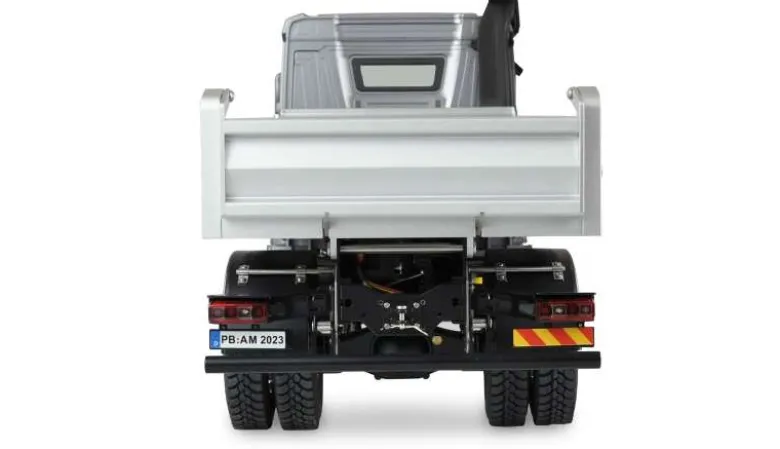 AMEWI 22611Mercedes-Benz Arocs Hydraulik Muldenkipper Pro 4x4 1:14 RTR Mit Sound, Licht, 2-Gang Getriebe, sperrbare Diffs