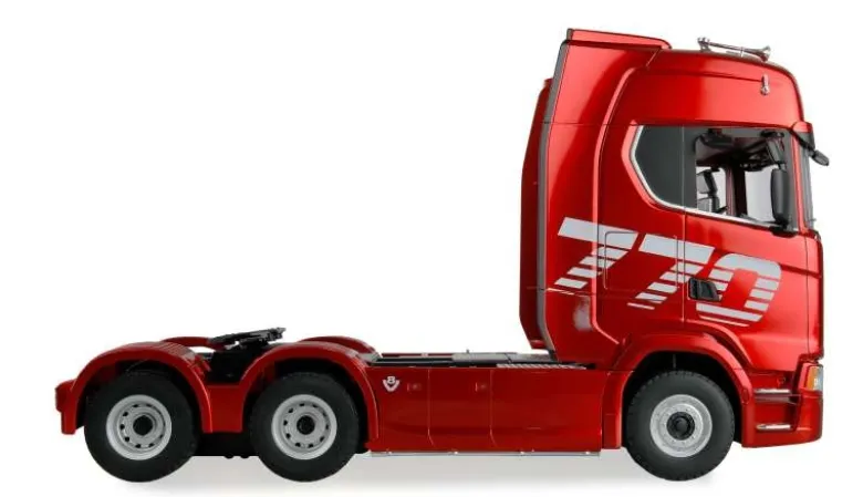 AMEWI 22717Scania 770 S Zugmaschine 6x4 1:18 RTR rot