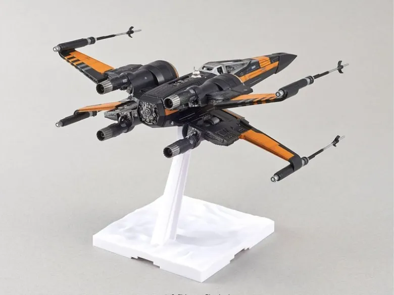 Bandai 01216Star Wars Poe's X-Wing Fighter Modellbausatz 1:72