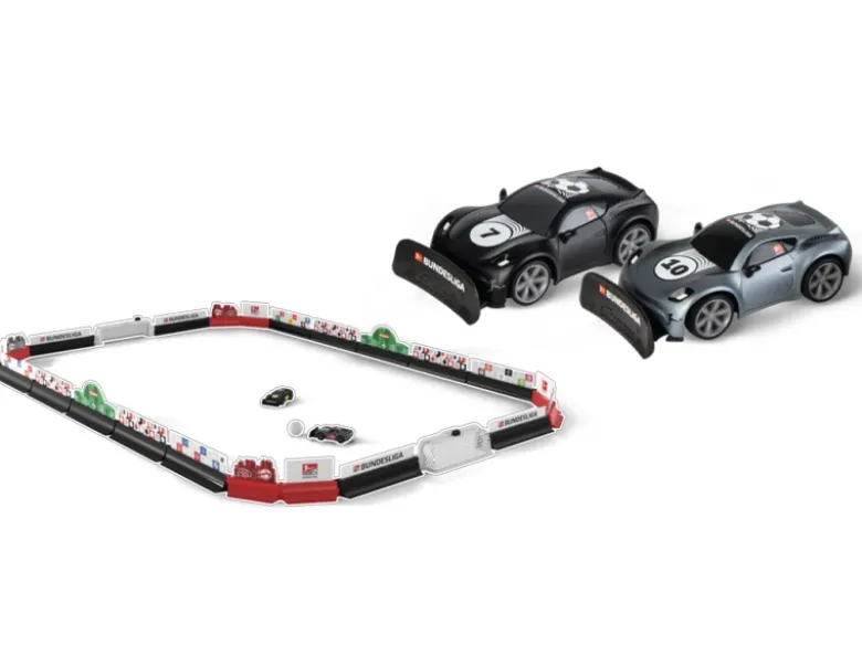 Carrera 370430041RC Fußball Set - Bundesliga - 2,4GHz