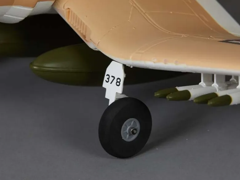DERBEE DB002PGF4U Corsair Warbird PNP gelb - 75cm