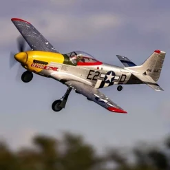 E-flite EFLU7350UMX P-51D Mustang 'Detroit Miss' 493mm BNF Basic mit AS3X und SAFE Select