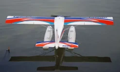 FMS FMS103PF-REFKingfisher Trainer 1400mm PNP, Combo mit Reflex Gyro System inkl. Schwimmer + Skis