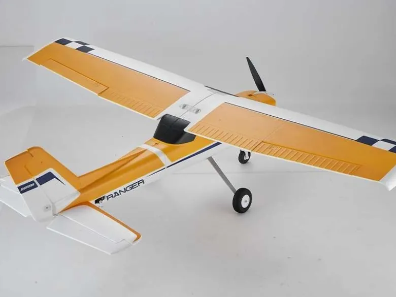 FMS FMS147PYL-REFV3Ranger V2 PNP gelb - 122cm mit Reflex Gyro