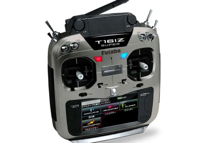 Futaba FP05003195-3T16iZ SUPER Komplettset inkl. R7208SB Empfänger, LiPo, Lader