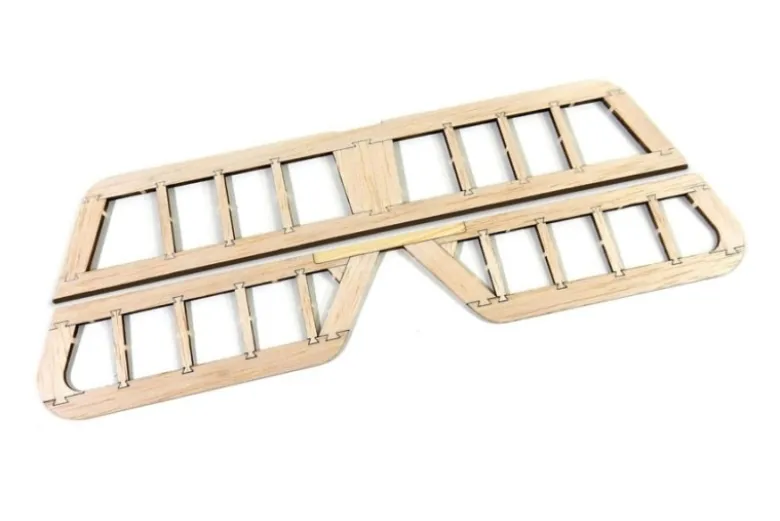 Hacker Model HC2201S.E.5a Doppeldecker 1000mm 1:8 Scale-Holzbausatz