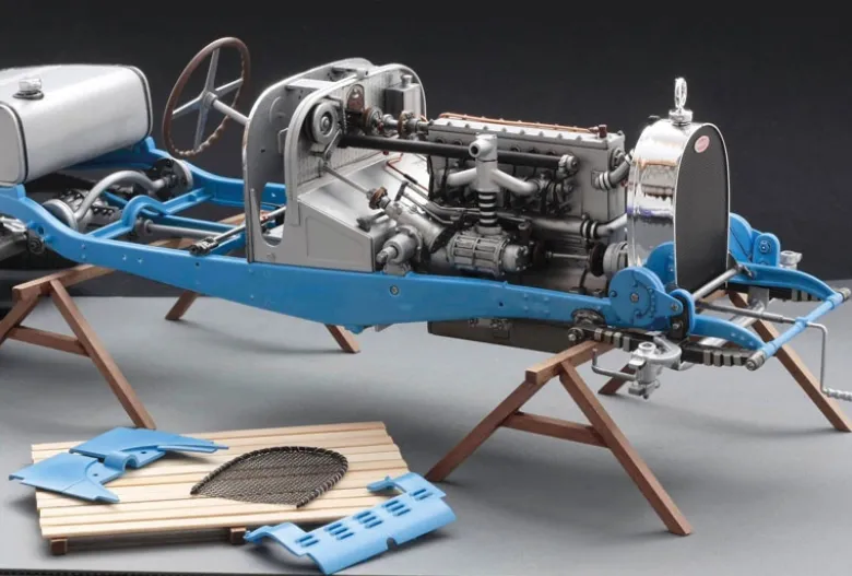 Italeri 4713Bugatti 35B Roadster, Bausatz, 1:12
