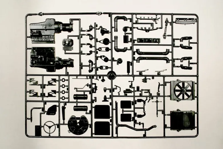 Italeri 3859Freightliner FLC, Bausatz, 1:24