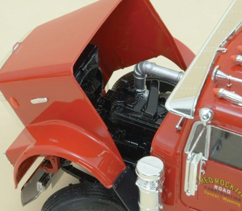 Italeri 3783Freightliner schwerer Kipplaster, Bausatz, 1:24
