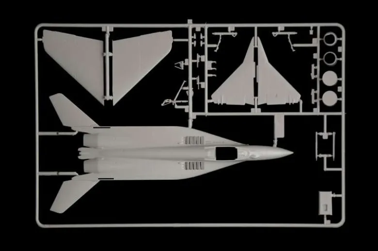 Italeri 1377MIG 29A Fulcrum, Plastikbausatz, 1:72