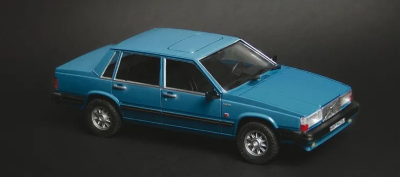 Italeri 3623Volvo 760 GLE, Bausatz, 1:24