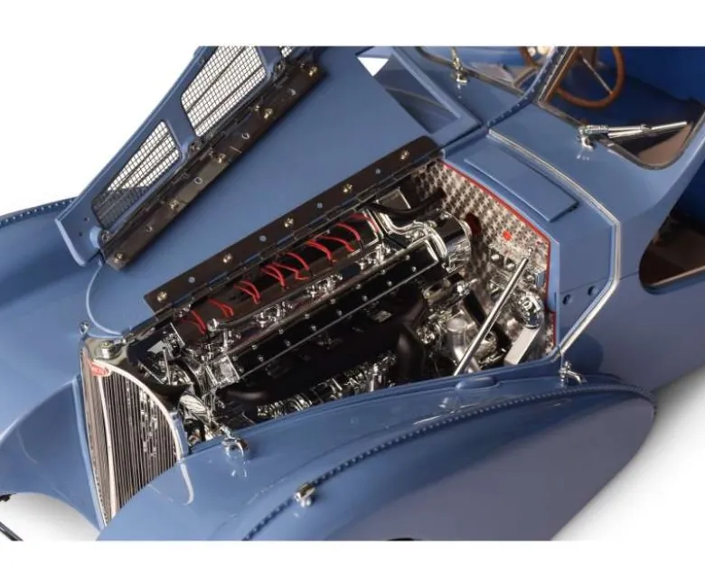 IXO 520010108Bugatti 57 SC Metall Standmodellbausatz - 515 Teile Hochdetaillierter Standmodellbausatz mit Lichtfunktion