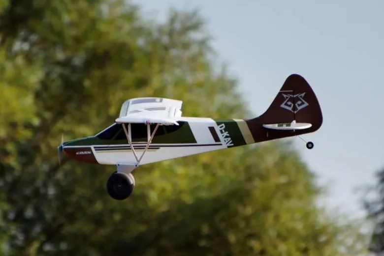 Kavan KAV02.8094Norden 1600mm ARF - bush