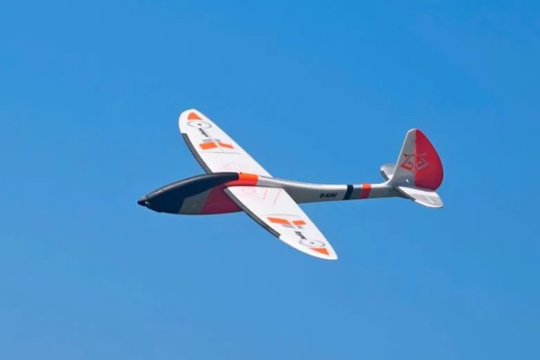 Kavan KAV02.8097Twisty 1512mm ARF - Orange