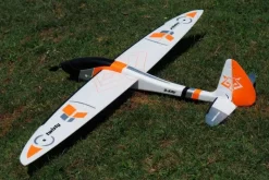 Kavan KAV02.8097Twisty 1512mm ARF - Orange