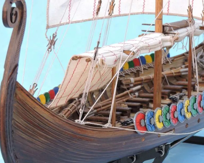 Mantua 800772Wikingerschiff Dreki 1:40 Baukasten