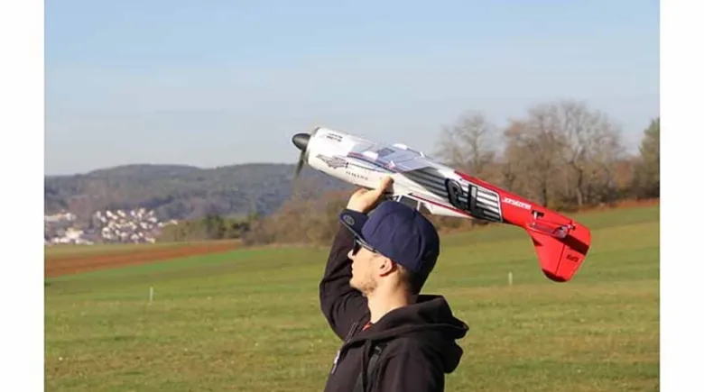 Multiplex 1-01771RR RaceWulf Rennflugzeug 950mm
