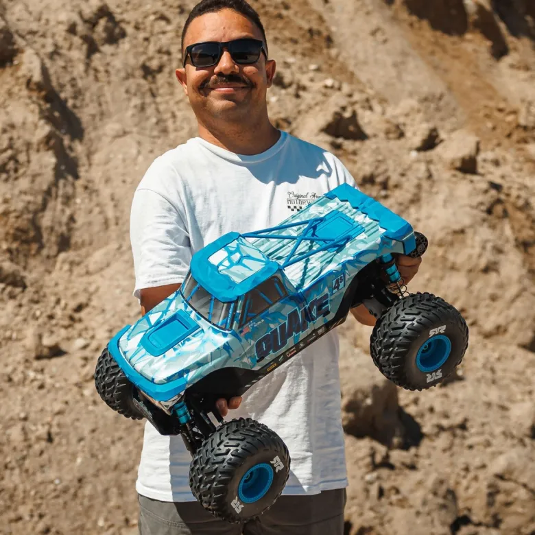 NEUARRMA ARA4437T2QUAKE 4S DSC 1:8 4X4 RTR Brushless Monster Truck Weiß/Blau