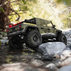 NEUAxial AXI-2443T2SCX10 III Jeep JT Gladiator 4X4 Brushed RockCrawler RTR 1:10 Grün