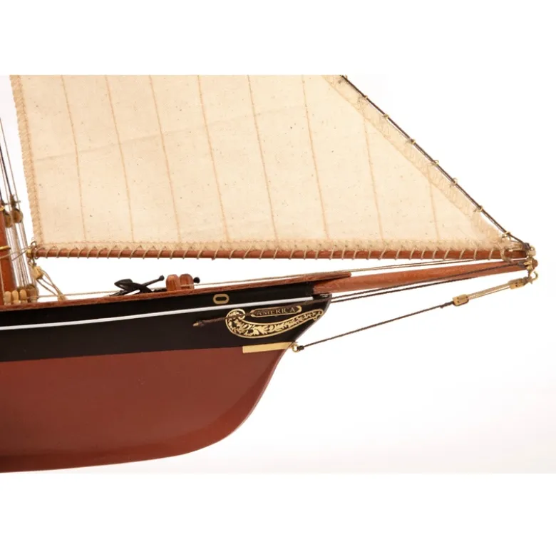 OcCre OC12014America America's Cup Schiffsmodell 1:75