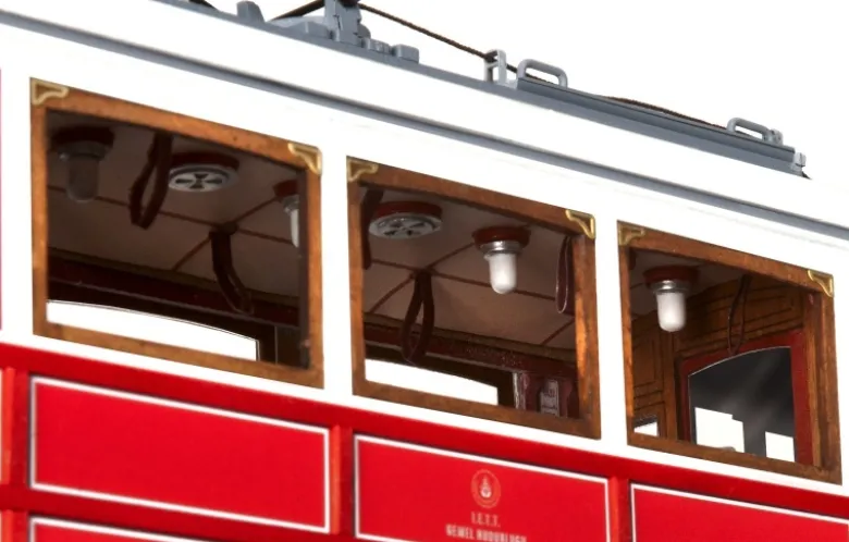 OcCre OC53010Istanbul Straßenbahn TAKSIM-TÜNEL Bausatz 1:24