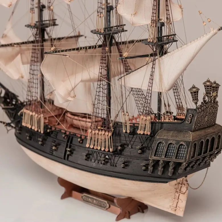 OcCre OC12012Piratenschiff Black Swan Schiffsbausatz 1:75
