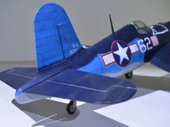 Phoenix Model PH227F4U Corsair GP/EP ARF 180cm mit elektrischen Einziehfahrwerk