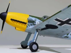 Phoenix Model PH238Messerschmitt Bf 109 20-26CC GP/EP ARF - 182 cm