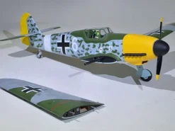 Phoenix Model PH238Messerschmitt Bf 109 20-26CC GP/EP ARF - 182 cm