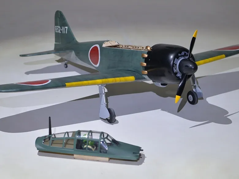 Phoenix Model PH223Zero A6M GP/EP ARF - 140 cm mit elektrischen Einziehfahrwerk