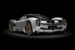 POCHER HK123Pagani Utopia Coupé 1:8 Bianco Perla Bausatz, 556 Teile