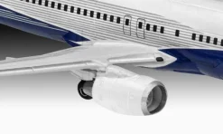 Revell 03809Boeing 737-800 Bausatz 1:288