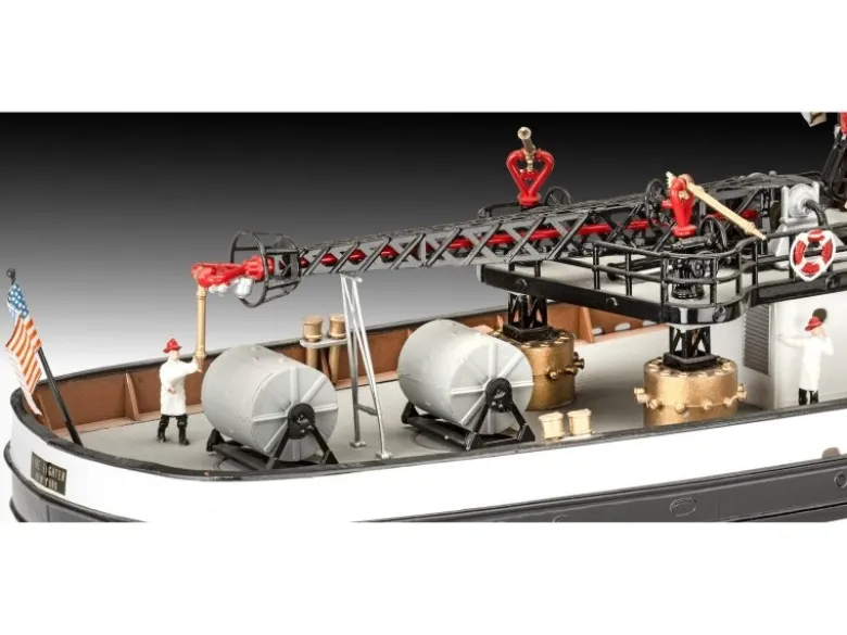 Revell 05197Feuerlöschboot 'Fire Fighter' - Modellbausatz 1:87