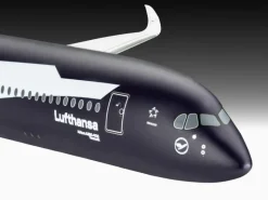 Revell 05612Geschenkset A350-900 - Lufthansa 100years, Bausatz 1:144 inkl. Farben, Pinsel, Kleber