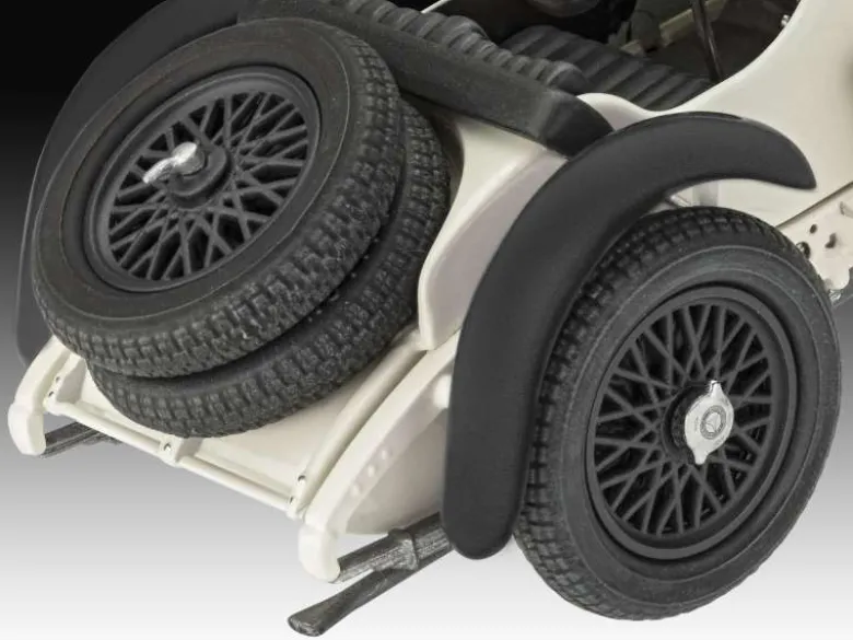Revell 07737Mercedes-Benz SSKL Bausatz 1:32