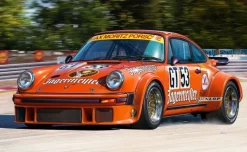 Revell 07031Porsche 934 RSR 'Jägermeister' 1:24
