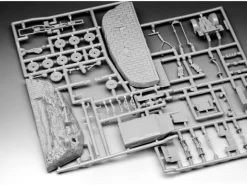 Revell 73344Starter-Kit Krupp Protze KFZ 69 mit 3,7 cm Pak, Bausatz 1:76 inkl. Farben, Pinsel und Kleber