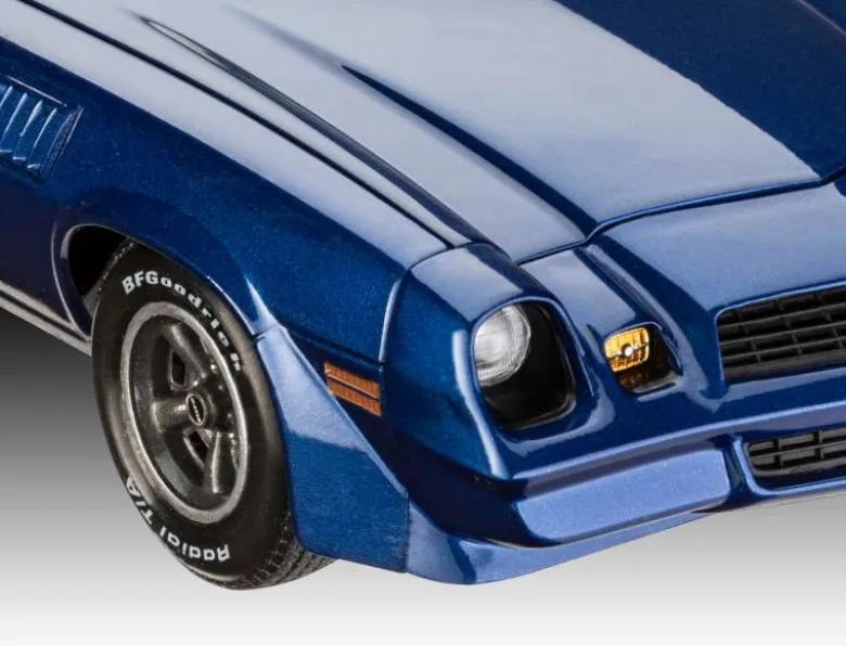 Revell 07728'Stranger Things' Billy's Chevy Camaro Z/28, Bausatz 1:24