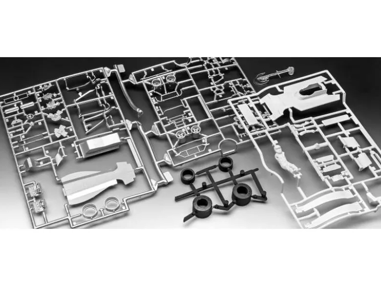 Revell 07739Surtees TS16/03, Bausatz 1:32