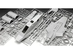 Revell 06747The Mandalorian and Grogu: Razor Crest, Modellbausatz 1:72