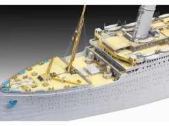 Revell 05243Titanic 'Platinum Edition' Modellbausatz 1:400