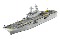 Revell 05178US Navy Assault Carrier WASP CLASS 1:700 Modellbausatz