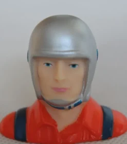 Simprop electronic 1023969Sport-Pilot mit Helm Flugfigur 45x25x40mm, ca. 1:10