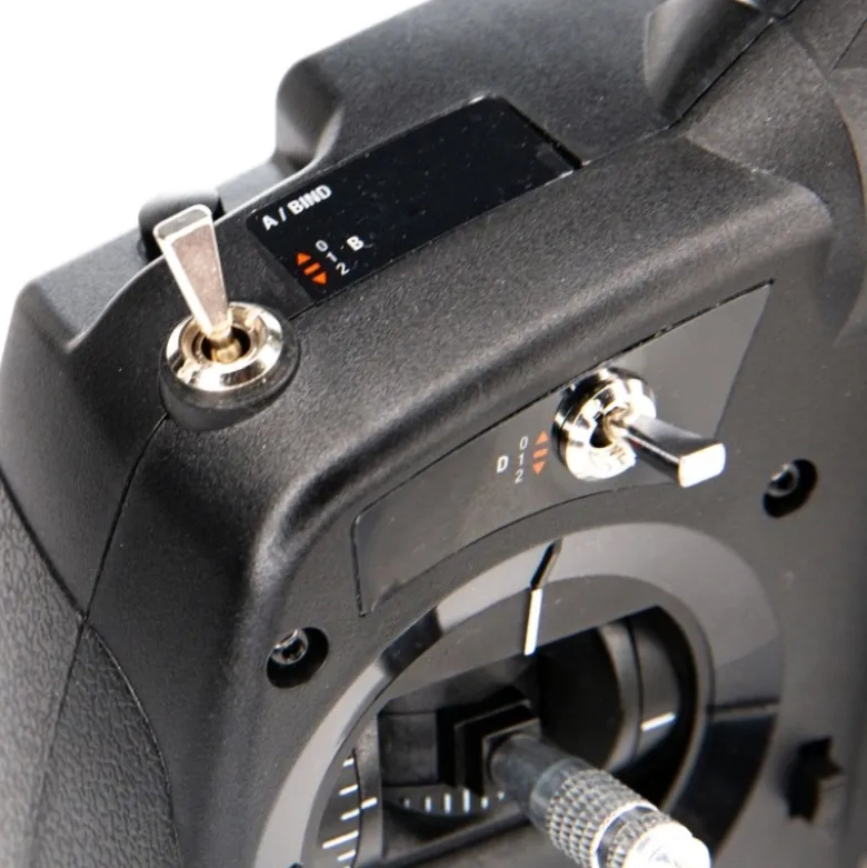 Spektrum SPM1010DXS 7-Kanal DSMX Fernsteuerung mit AR410 Empfänger
