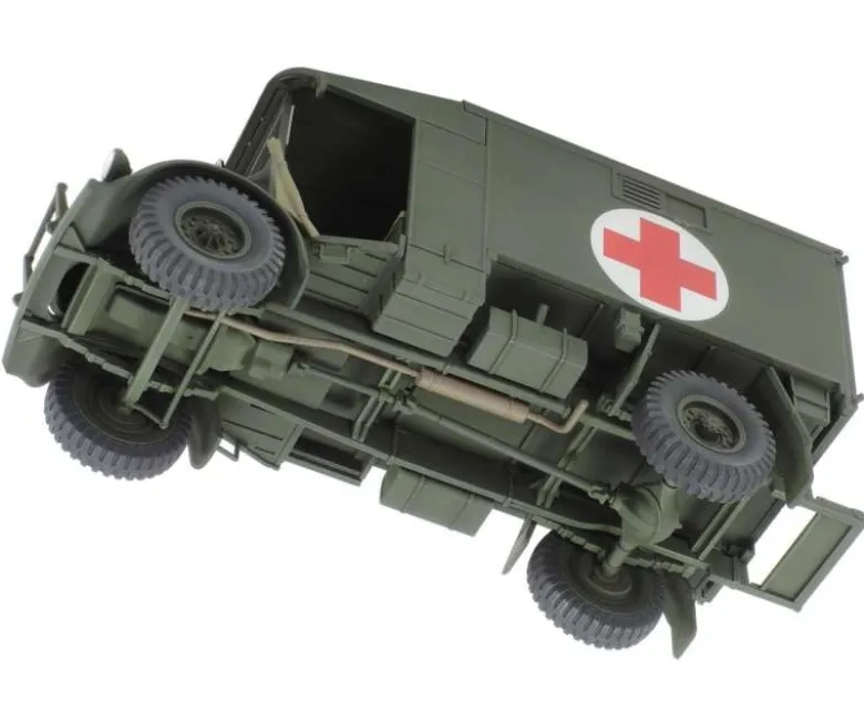 Tamiya 32605Britischer 2to. 4x2 Krankenwagen, Plastikbausatz, 1:48