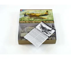 Tamiya 61073Douglas A-1J Skyrider USAF, Plastikbausatz, 1:48