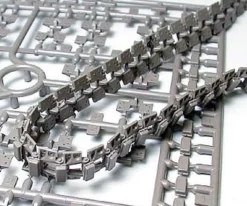 Tamiya 35239Dt. SdKfz.9 Famo 18to Halbkette(8), Plastikbausatz, 1:35