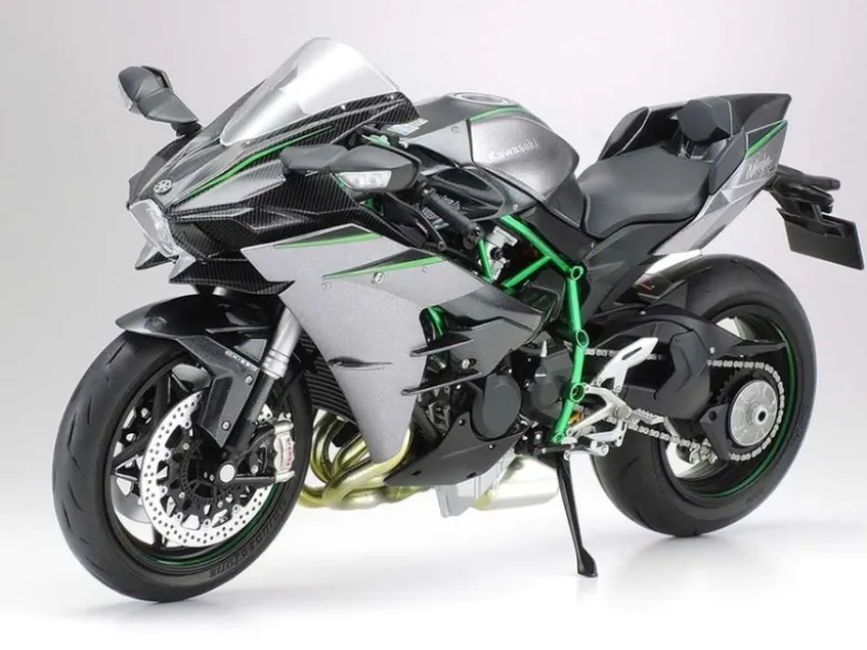 Tamiya 14136Kawasaki Ninja H2 Carbon 1:12 Plastik Modellbausatz