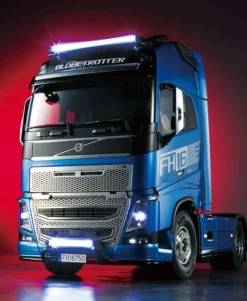 Tamiya 56375LEDKUVolvo FH16 XL 750 4x2 Globetrotter Truck 1:14 + Lager & LED